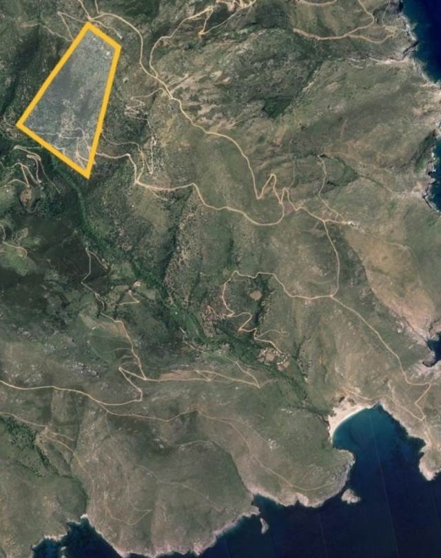 (For Sale) Land Agricultural Land  || Cyclades/Andros Chora - 110.000 Sq.m, 350.000€ 