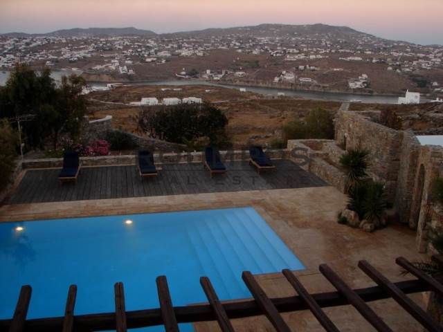 (For Sale) Residential Detached house || Cyclades/Mykonos - 318 Sq.m, 5 Bedrooms, 2.000.000€ 