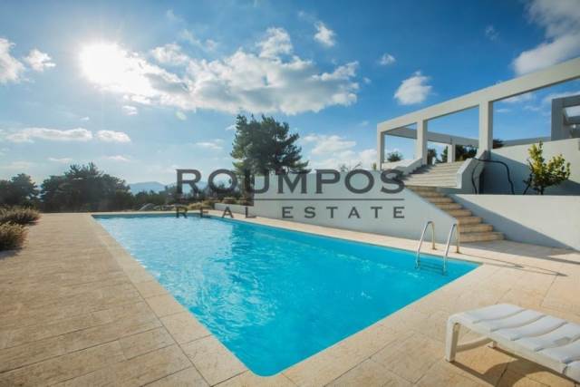 (For Sale) Residential Detached house || East Attica/Kapandriti - 810 Sq.m, 4 Bedrooms, 950.000€ 